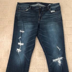 AB&F Distressed Jeans size 32